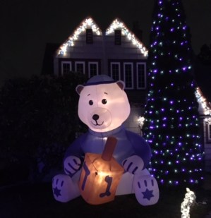 hannuka bear .jpg